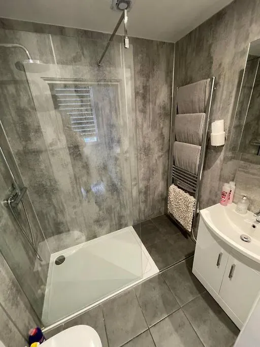 Elegant Studio In Central Hove - 5 Min Walk To Beach - 10 Min To 布赖顿 英国